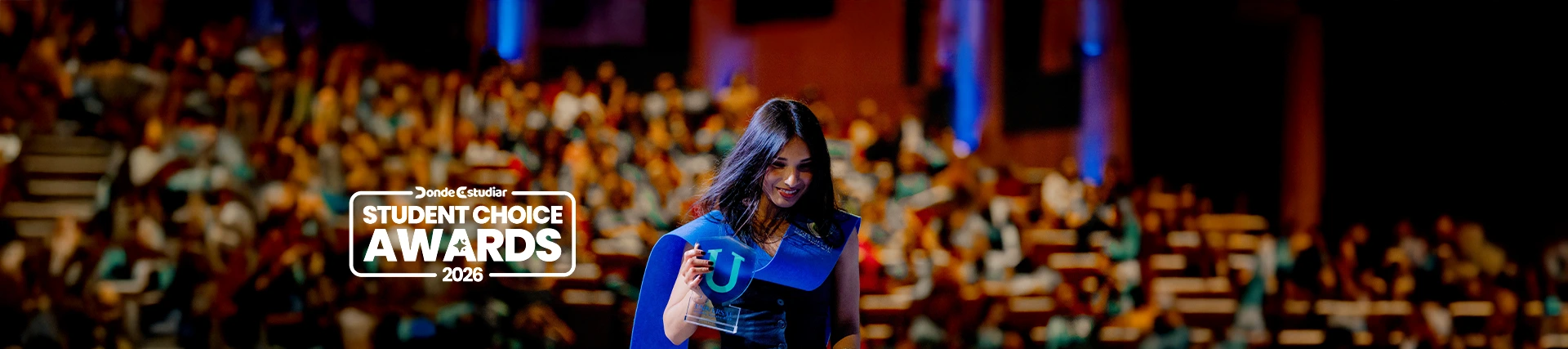 UNIVERSAE consolida su liderazgo: Mejor Centro de FP Online en los Student Choice Awards y referente en el ranking de Financial Magazine