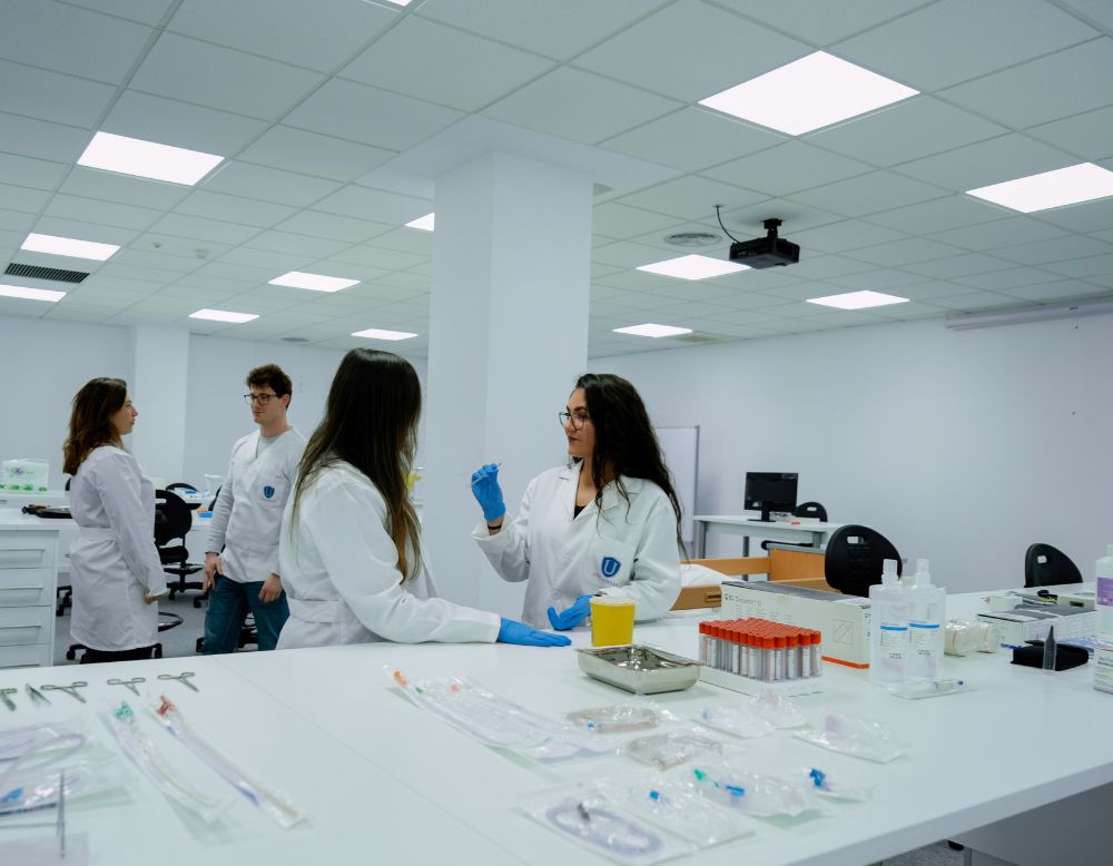 UNIVERSAE arranca el curso 2026-2027 al frente de los principales rankings de Formación Profesional en España