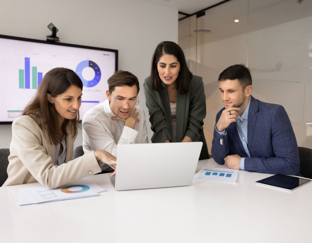 Automatización e Inteligencia Artificial en administración: competencias imprescindibles del profesional moderno