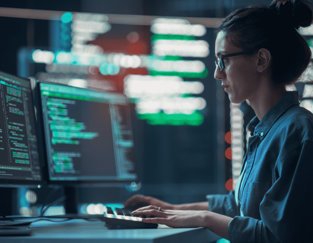 Ciberseguridad en administración y finanzas: competencias imprescindibles para proteger datos empresariales